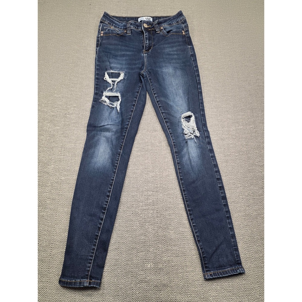 YMI Curvy Fit Skinny Jean Womens 7/28 Dark Wash Distressed Ripped Denim P44833-1